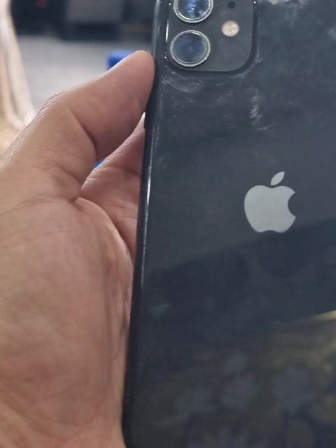 Apple iPhone 11 Đen Không nhận SIM. Mua bán Điện thoại tại Quận Đống Đa Hà Nội được đăng bởi Cá Nhân hình 1