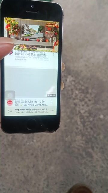 Apple iPhone SE Bạc Nguyên bản. Mua bán Điện thoại tại Quận 12 Tp Hồ Chí Minh được đăng bởi miền tây  quê tôi  hình 1