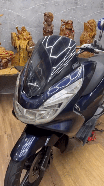 Honda PCX 2014 chính chủ biển SG máy êm. Mua bán Xe máy tại Quận 7 Tp Hồ Chí Minh được đăng bởi Xe Cũ Hiếu CT hình 1