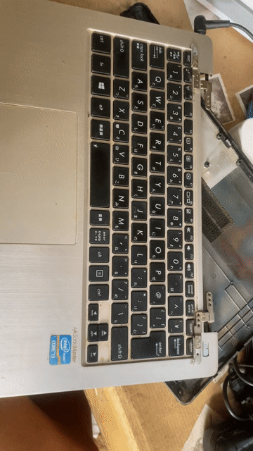 Laptop Asus Bạc Hư màn main sống tặng kem sạc. Mua bán Laptop tại Huyện Tương Dương Nghệ An được đăng bởi Ji Tuấn hình 1