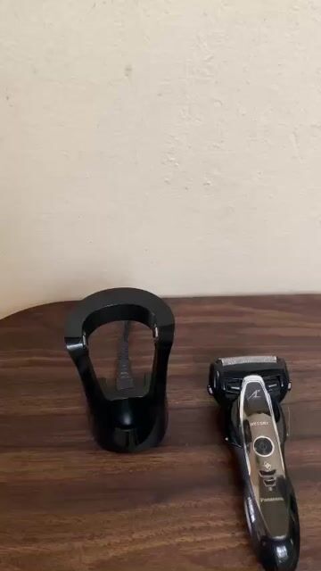 Máy cạo râu Panasonic ES-ST25.Đủ phụ kiện 100-240v. Mua bán Nội thất, đồ gia dụng khác tại Thành phố Phú Quốc Kiên Giang được đăng bởi Japanese goods hình 1