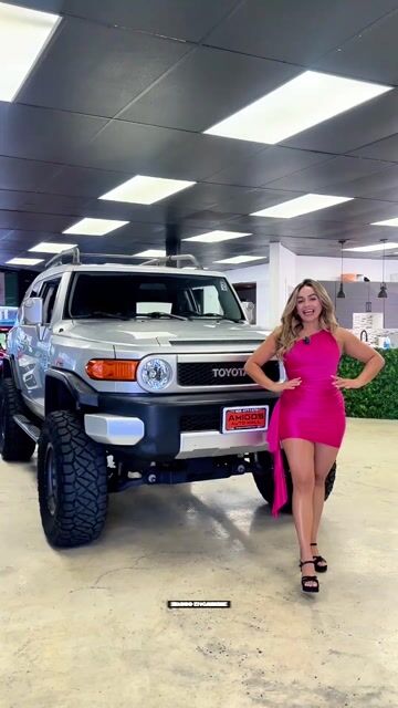 2007 Toyota FJ Cruiser video thumbnail