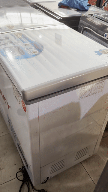 Tủ đông mát sanaky 360L giá 6tr hàng trưng bày. Mua bán Tủ lạnh tại Quận 7 Tp Hồ Chí Minh được đăng bởi ĐIỆN MÁY SÀI THÀNH hình 1