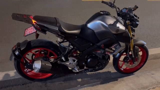 Yamaha MT15 Xám 26000 km. Mua bán Xe máy tại Quận Bình Tân Tp Hồ Chí Minh được đăng bởi Đạt Nguyễn hình 1
