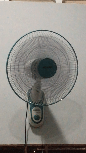 2 quạt treo senko. Mua bán Quạt tại Huyện Tân Phước Tiền Giang được đăng bởi Đồ Nhà Không Dùng hình 1