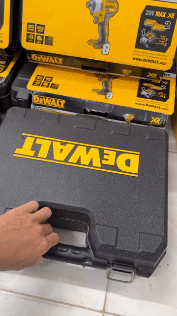 Thanh lý Hộp đựng dụng cụ DEWALT Nhựa Đen. Mua bán Nội thất, đồ gia dụng khác tại Huyện Châu Thành Hậu Giang được đăng bởi Dụng cụ cơ khí Mái Dầm  hình 1