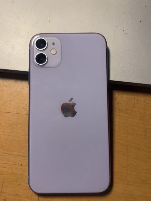iPhone 11. Mua bán Điện thoại tại Quận Nam Từ Liêm Hà Nội được đăng bởi A Dương hình 1