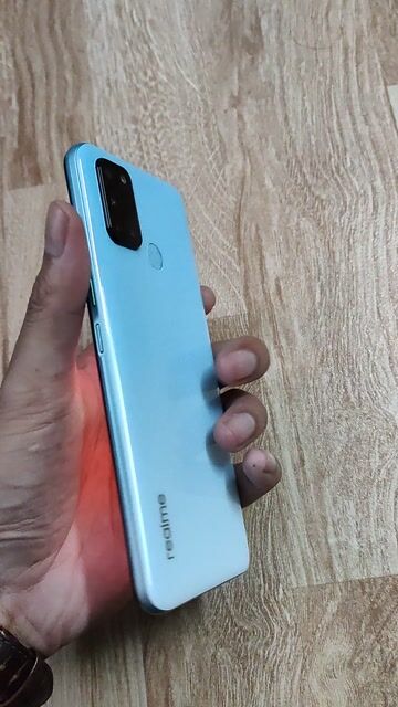 Realme 7i chính hãng 8gb/128GB còn đẹp. Mua bán Điện thoại tại Quận Liên Chiểu Đà Nẵng được đăng bởi Hạo Nam hình 1
