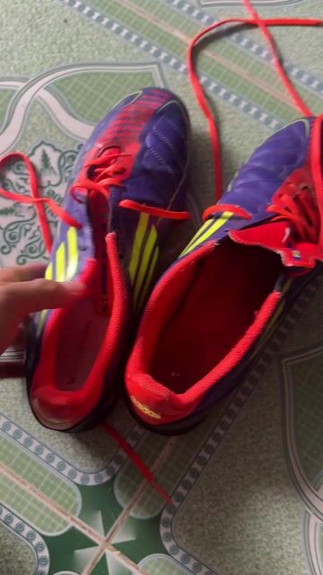 Giày đá bóng Adidas F50- size 43. Mua bán Đồ thể thao, Dã ngoại tại Quận Bình Thuỷ Cần Thơ được đăng bởi Thầy Tiến 2hand hình 1