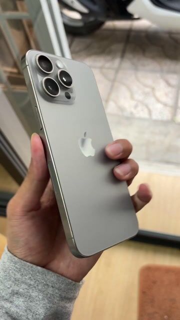 Apple iPhone 15 Pro Max 256GB Natural 99%. Mua bán Điện thoại tại Quận Ninh Kiều Cần Thơ được đăng bởi Quách Thanh Di hình 1