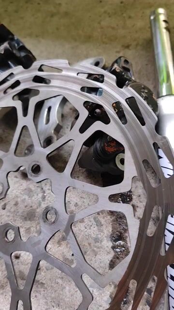 Cặp heo dầu satria. Mua bán Phụ tùng xe tại Huyện Bình Chánh Tp Hồ Chí Minh được đăng bởi Tô Hai Dư hình 1