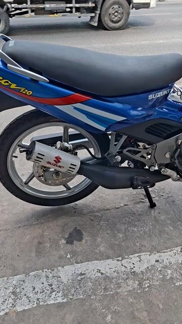 Suzuki RGV 120 Xanh, Kem Đã sử dụng. Mua bán Xe máy tại Quận Bình Thuỷ Cần Thơ được đăng bởi Sport Yaz CT hình 1