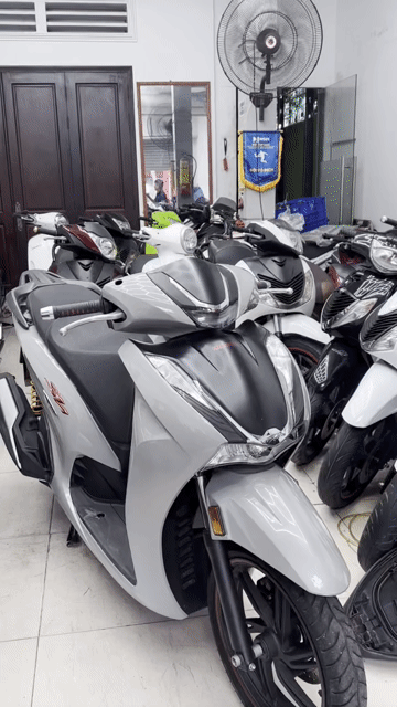 Honda SH350i 2022 chính chủ - hỗ trợ góp. Mua bán Xe máy tại Thành phố Thủ Đức Tp Hồ Chí Minh được đăng bởi Lê Hạnh hình 1