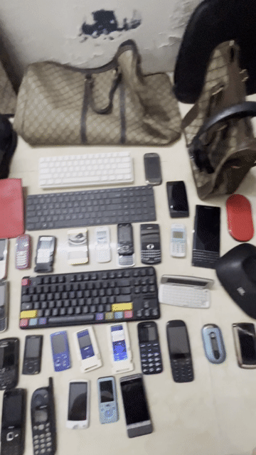 Nokia N85 Nokia 3100 730 motorolaV9 giày túi gucci. Mua bán Điện thoại tại Quận Tân Phú Tp Hồ Chí Minh được đăng bởi Trương Hiệp hình 1