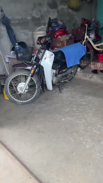 Honda Dream 2023 Việt Thái Trắng đen. Mua bán Xe máy tại Huyện Sơn Dương Tuyên Quang được đăng bởi Lâm sung hình 1