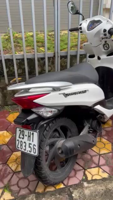 Bán xe máy Vision ít đi. Mua bán Xe máy tại Quận Nam Từ Liêm Hà Nội được đăng bởi quynh tran gọi qua số09sáu557759 không hình 1