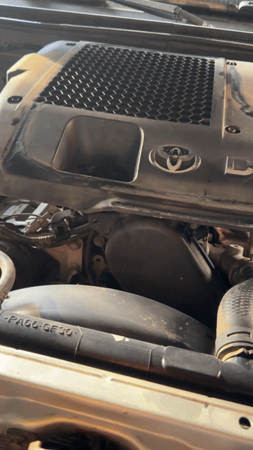 Toyota Fortuner 2013 Số sàn Dầu Bạc. Mua bán Ô tô tại Huyện Diễn Châu Nghệ An được đăng bởi Trường hình 1