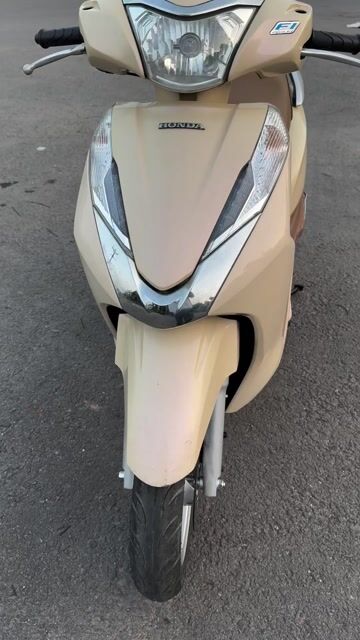 Lead 2015 chính chủ máy zin êm chất lừ  Sơn nhựa đ. Mua bán Xe máy tại Thành phố Nam Định Nam Định được đăng bởi Bảo Nhi Trần hình 1