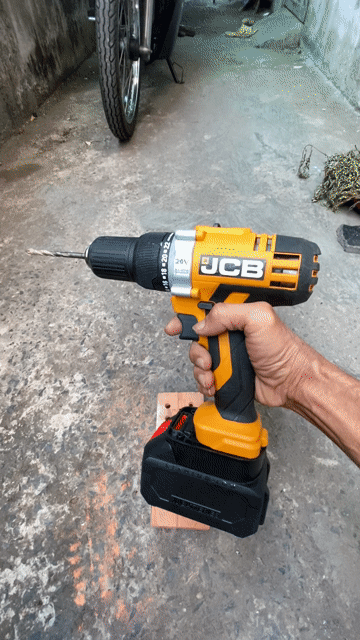 Máy khoan pin JCB 20V có búa. Mua bán Đồ chuyên dụng, Giống nuôi trồng tại Huyện Hóc Môn Tp Hồ Chí Minh được đăng bởi Quyền hình 1