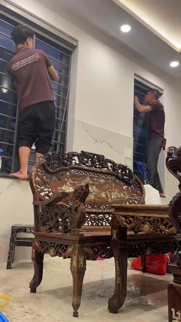 Dịch Vụ Vệ Sinh Nhà Cửa - Sạch Từng Chi Tiết TPHCM. Dịch vụ dọn dẹp nhà tại Thành phố Thủ Đức Tp Hồ Chí Minh được đăng bởi VIỆT SÁNG HOME hình 1