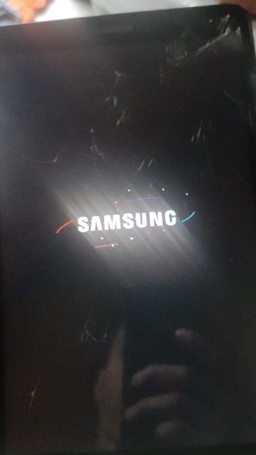 Bán Samsung galaxy Tab E. Mua bán Máy tính bảng tại Quận Tân Phú Tp Hồ Chí Minh được đăng bởi Tấn Phát hình 1