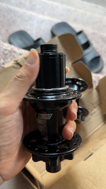 Đùm moay ơ cối nổ hub HG Tanke TH390 TA 32h. Mua bán Phụ tùng xe tại Thành phố Huế Thừa Thiên Huế được đăng bởi Nhat Quang hình 1