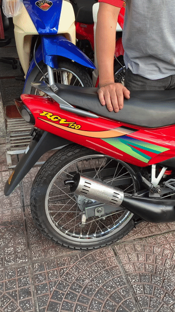 Xipo RGV2002 HảiQuanChínhNghạch nguyên bản zin 90%. Mua bán Xe máy tại Quận Phú Nhuận Tp Hồ Chí Minh được đăng bởi Cungsport hình 1