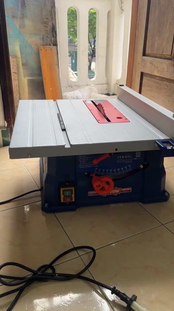 Máy cưa bàn ROW Xám, Xanh, Cam đã sử dụng. Mua bán Đồ chuyên dụng, Giống nuôi trồng tại Thành phố Thủ Đức Tp Hồ Chí Minh được đăng bởi Vũ Art hình 1