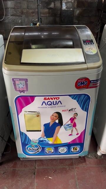 Máy giặt Sanyo 8kg 1tr500, êm. Arq80. Mua bán Máy giặt tại Quận 7 Tp Hồ Chí Minh được đăng bởi TH Điện lạnh giá rẻ siêu rẻ HCM hình 1