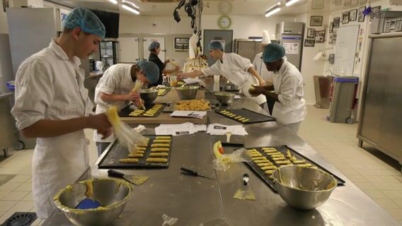 Un jour, une formation d'apprenti pâtissier