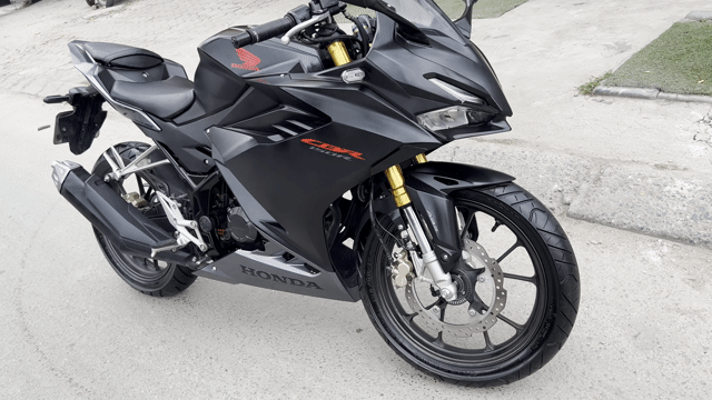 Honda CBR 150R biển số 29 mới cứng.chính chủ pkl. Mua bán Xe máy tại Quận Cầu Giấy Hà Nội được đăng bởi TONG MOTOR Hà Nội  hình 1