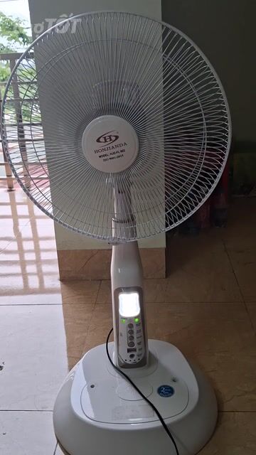 Quạt sạc HONJIANDA HJ-602 Trắng 16 inch. Mua bán Quạt tại Huyện Vĩnh Bảo Hải Phòng được đăng bởi Mr.Hà hình 1