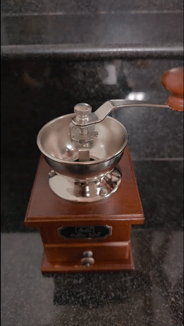 Cối xay cà phê Melita Gỗ Thép Nhật Bản Cũ. Mua bán Nội thất, đồ gia dụng khác tại Thị xã Tân Châu An Giang được đăng bởi Tuyền chuyên hàng nhật hình 1