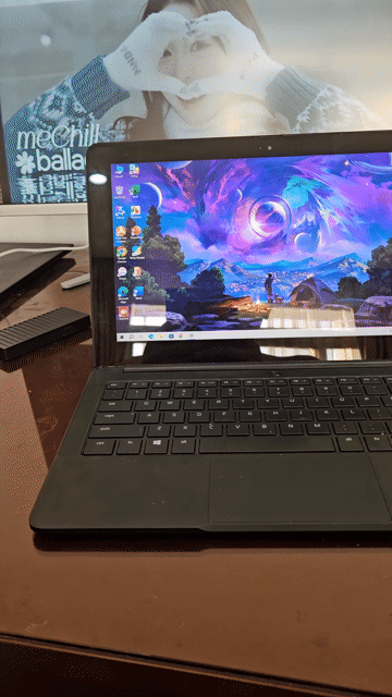 Razer Laptop i7 16GB/256GB Đen. Mua bán Laptop tại Huyện Nhà Bè Tp Hồ Chí Minh được đăng bởi hoàng phúc hình 1