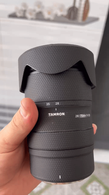 Ống kính Tamron 28-75mm F/2.8 Di III VXD G2 Đen. Mua bán Máy ảnh, Máy quay tại Thị xã Tân Uyên Bình Dương được đăng bởi Hồ Tuấn Thanh hình 1