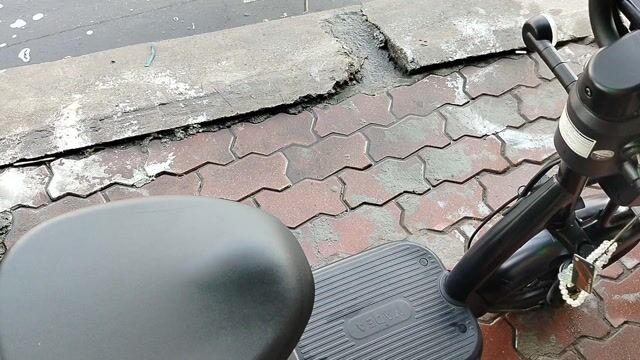 Xe đạp điện Yadea màu Đen. Mua bán Xe điện tại Huyện Bình Chánh Tp Hồ Chí Minh được đăng bởi Nguyễn Thạnh hình 1