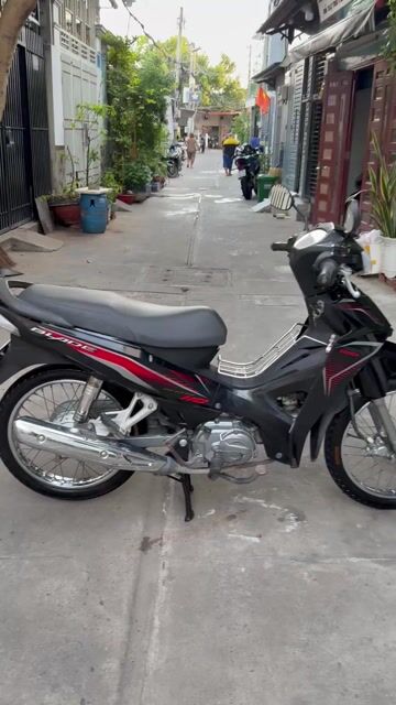 Honda Wave Blade 2018 Đen thắng Đĩa máy Zin 99%. Mua bán Xe máy tại Quận Bình Tân Tp Hồ Chí Minh được đăng bởi Cửa Hàng Xe Máy Gia Kiệt hình 1