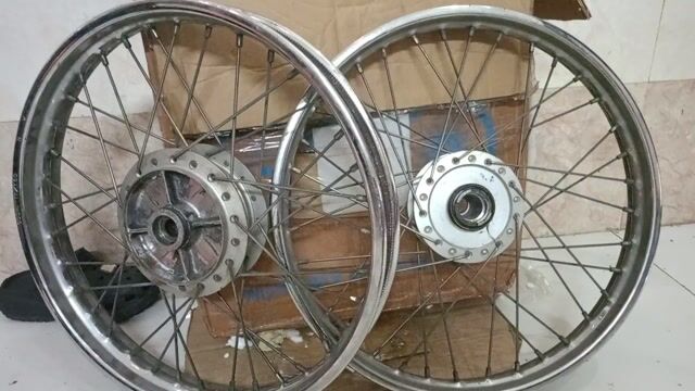 Dư cặp mâm xe future 125i còn tốt. Mua bán Phụ tùng xe tại Thành phố Rạch Giá Kiên Giang được đăng bởi Trinh kim hình 1