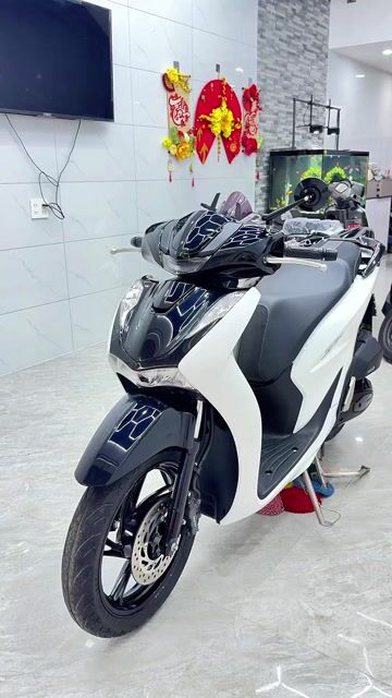 Honda SH 125i 2021 Trắng đen. Mua bán Xe máy tại Quận Thanh Khê Đà Nẵng được đăng bởi Thành Đại   hình 1