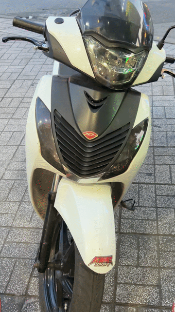 Honda SH Việt 150cc ABS 2017 Trắng. Mua bán Xe máy tại Quận Tân Phú Tp Hồ Chí Minh được đăng bởi Tuan Bui hình 1