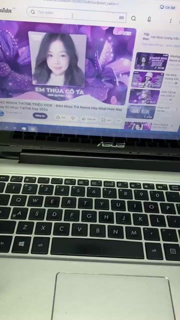 Laptop Asus TP300 Cảm ứng ram 8gb. Mua bán Laptop tại Quận Bình Thạnh Tp Hồ Chí Minh được đăng bởi Hai Hai hình 1