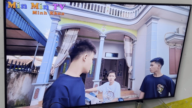 Tivi Samsung 50 inch Tràn viền giọng nói sọc 1 chi. Mua bán Tivi, Âm thanh tại Quận Gò Vấp Tp Hồ Chí Minh được đăng bởi Quân hình 1