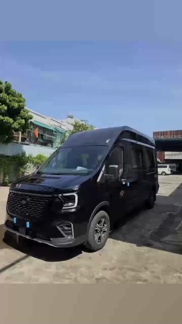 Ford Transit Limousine 10-12 chỗ Mới 100%. Mua bán Ô tô tại Quận 8 Tp Hồ Chí Minh được đăng bởi Tiến Phát hình 1