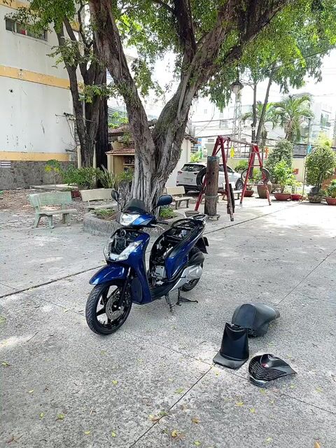 Sh 150cc Ý.68285. Dk 2O1o. Sm 105. Xanh Coban. ❤️. Mua bán Xe máy tại Quận Gò Vấp Tp Hồ Chí Minh được đăng bởi LeeteeHung hình 1