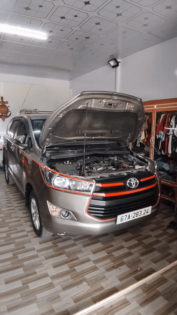 Toyota Innova 2.0E 2018 màu ghi. Mua bán Ô tô tại Thành phố Châu Đốc An Giang được đăng bởi Thanhtu Mai hình 1