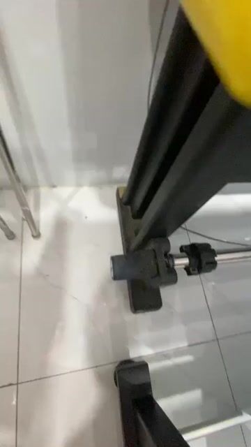 Máy in phun khổ lớn Vàng, Đen. Mua bán Đồ dùng văn phòng tại Huyện Đức Hòa Long An được đăng bởi Lê Huệ Chi  hình 1